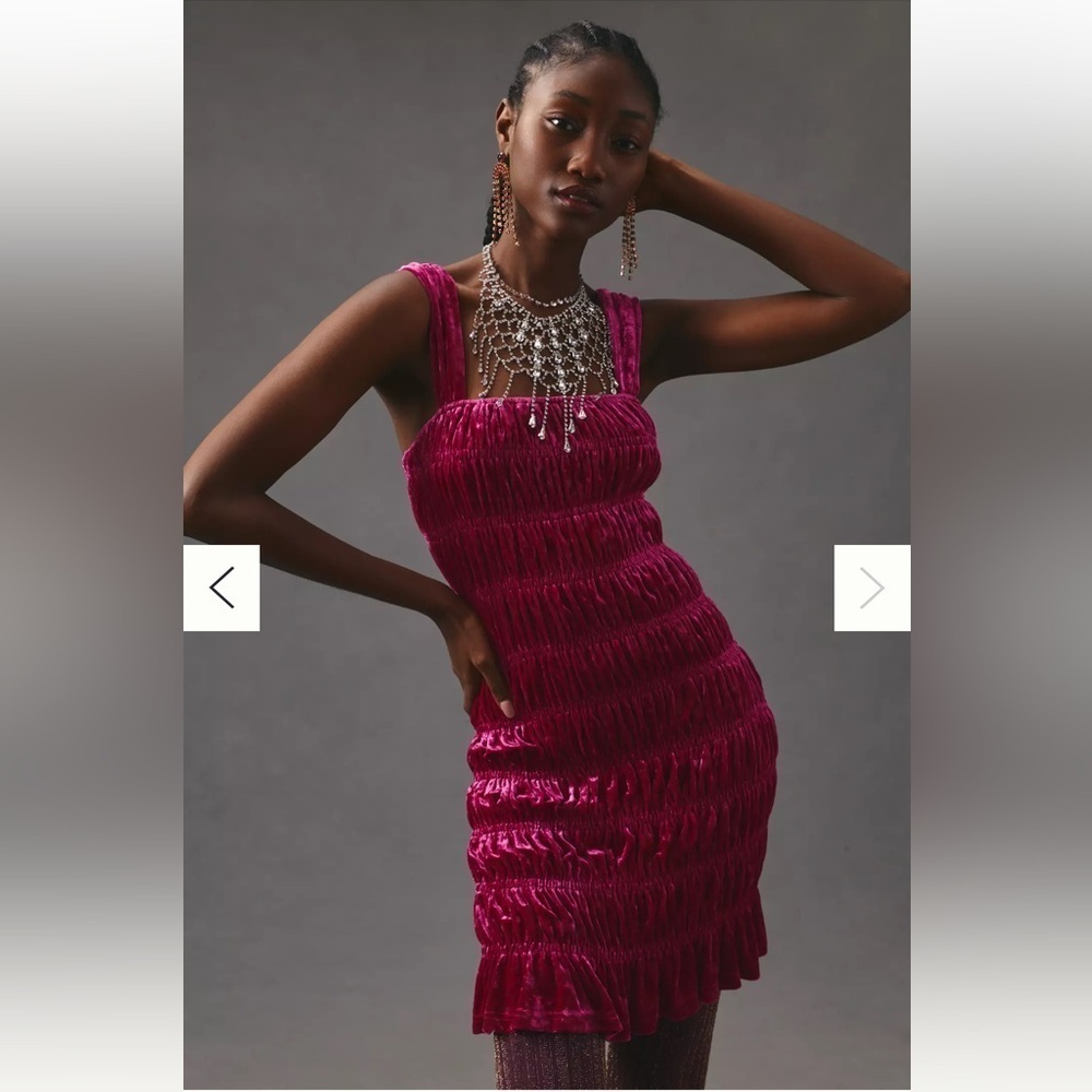 En Saison Pink Velvet Sheath Mini Dress Size Medium K-9